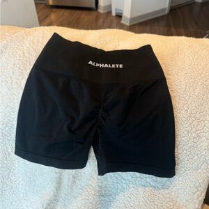 Women’s Alphalete high waisted Amplify shorts - size XS